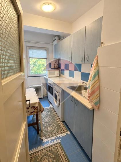 Apartament cu 2 camere semidecomandat în Rosetti