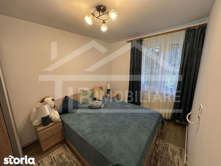Apartament cu 3 camere în 22 Decembrie 1989