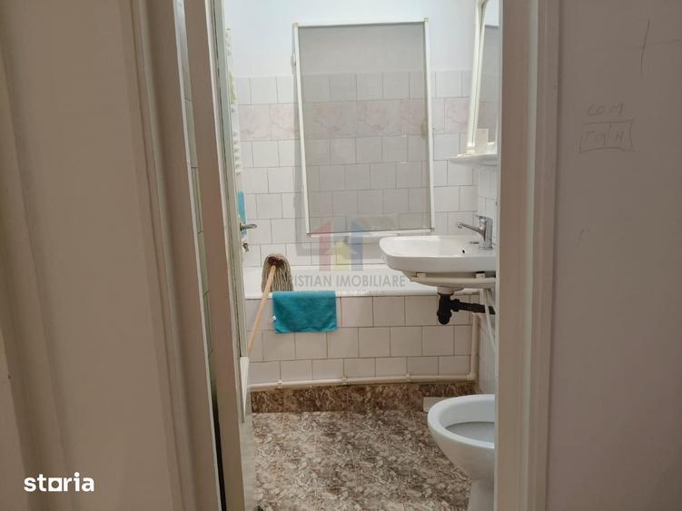 Apartament cu 2 camere semidecomandat în Hipodrom
