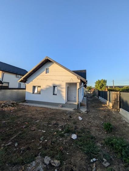 Casă individuală cu 3 camere cu Teren 400 Mp în Nord