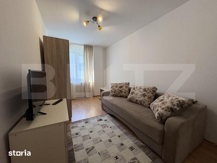 Apartament cu 3 camere decomandat în Dâmbul Rotund