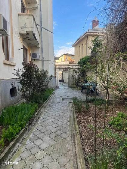 Casă cu Teren 405 Mp în Pache Protopopescu