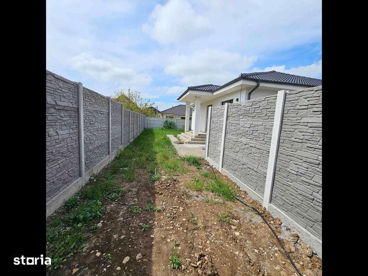 Casă cu 4 camere cu Teren 421 Mp în Oncea