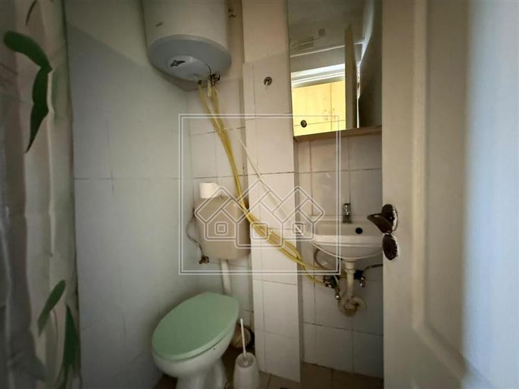 Garsonieră decomandată în Țiglari