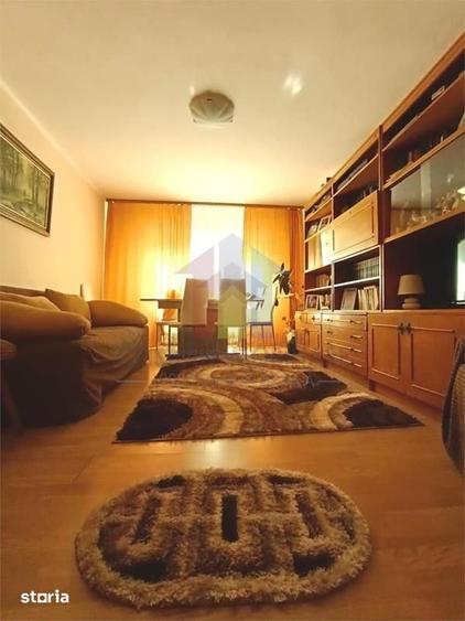 Apartament cu 4 camere în Buzaului