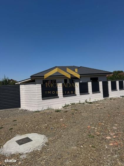-Casa individuala -4 camere -2 bai - - 3