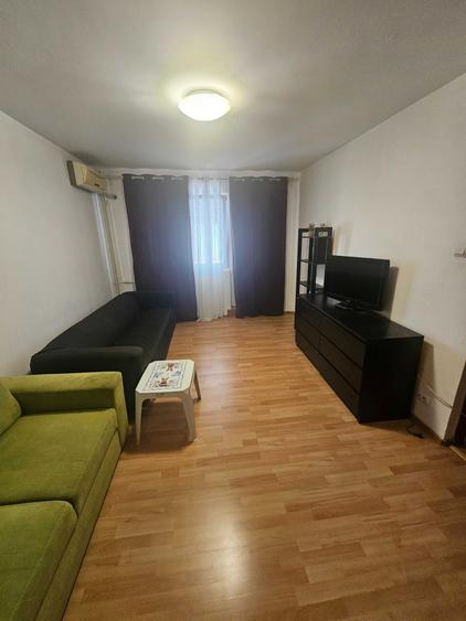 Apartament cu 2 camere decomandat în Doamna Ghica
