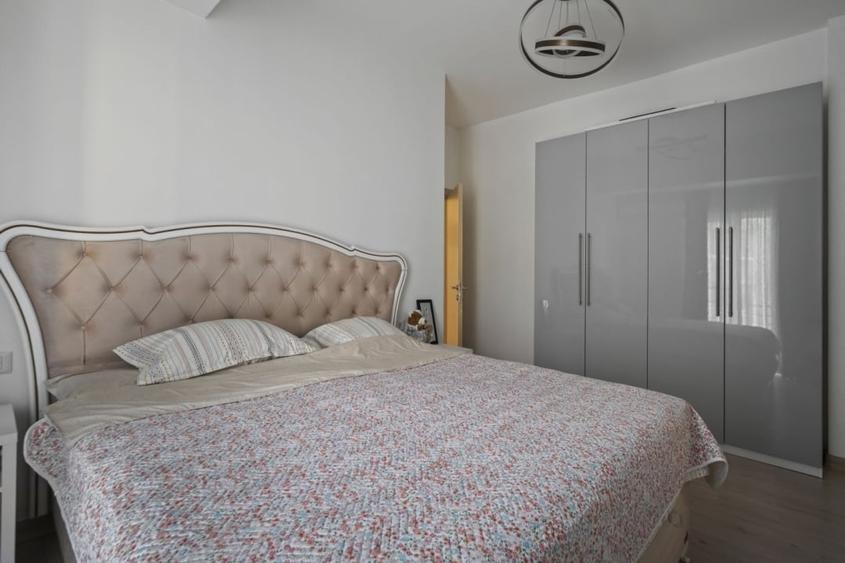 Apartament cu 3 camere decomandat, mobilat în Otopeni