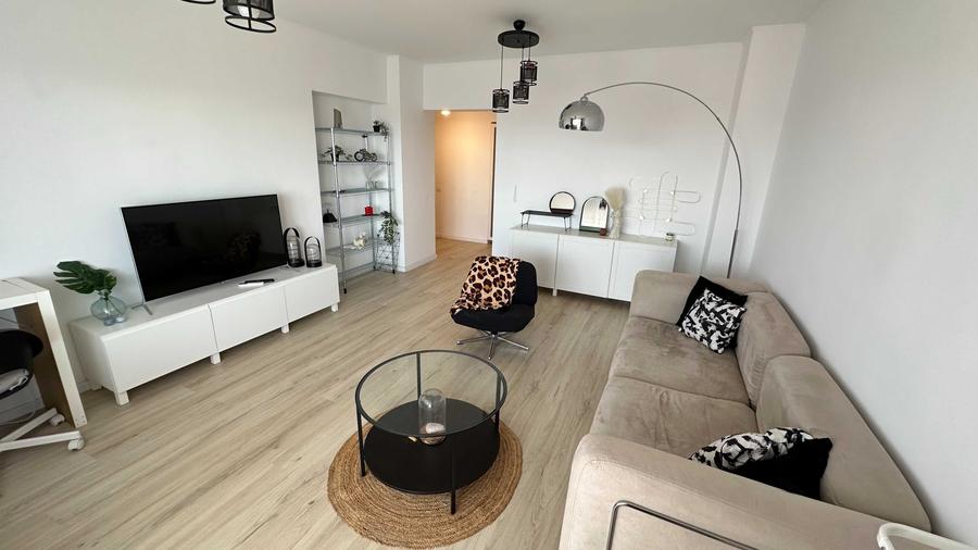 Apartament cu 2 camere decomandat în Prelungirea Ghencea