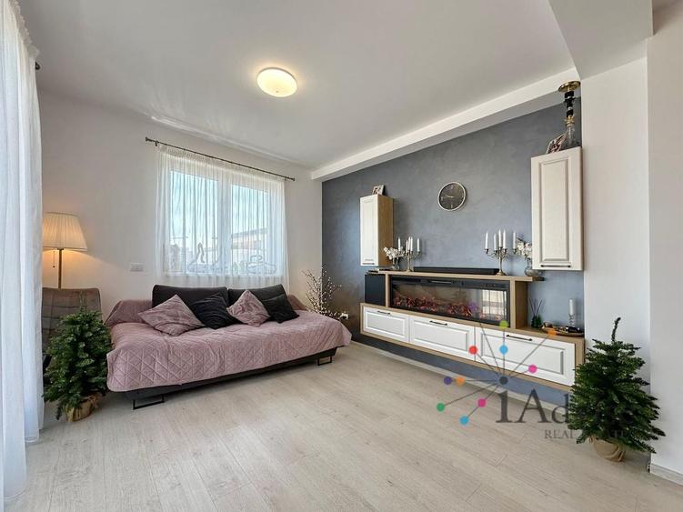 Apartament cu 3 camere, mobilat în Tractorul