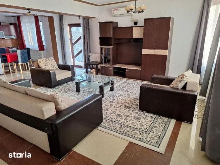 Apartament cu 3 camere decomandat, mobilat în Central