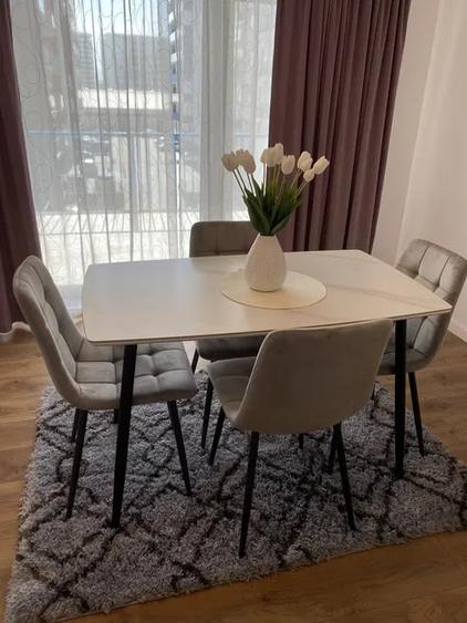 Apartament cu 3 camere semidecomandat, mobilat în Florești — fotografia 1