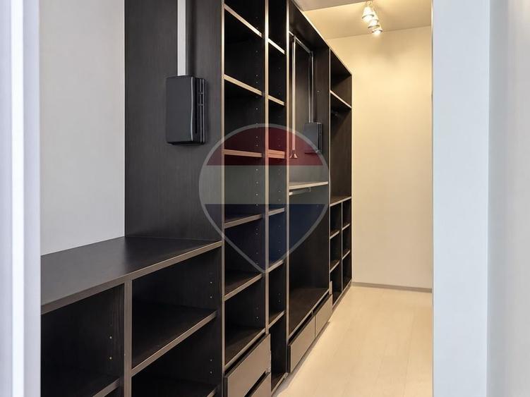 Apartament cu 2 camere semidecomandat în Fundeni