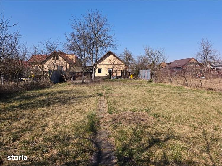 Casă cu 4 camere cu Teren 1255 Mp în 7 Noiembrie