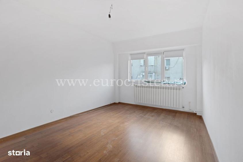 Apartament cu 2 camere, mobilat în Mangalia