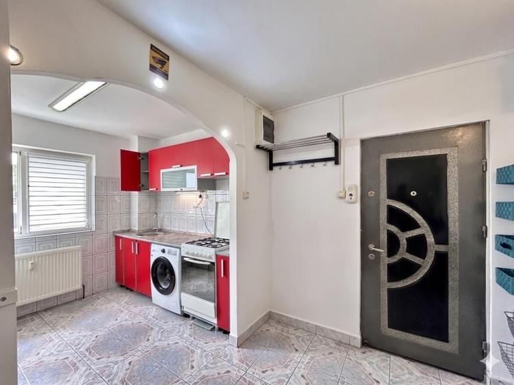 Apartament 2 camere, semidecomandat, Vest, Ploiesti - 1