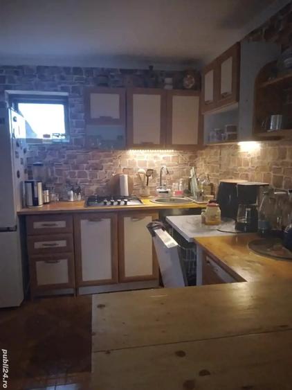 Casă cu 4 camere cu Teren 30000 Mp în Fârtățești