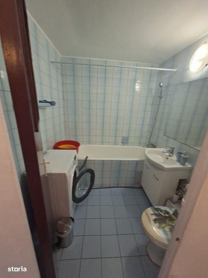 Apartament cu 2 camere decomandat în Drumul Taberei