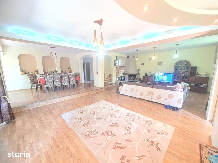 Casă cu 4 camere cu Teren 720 Mp în Gherăiești