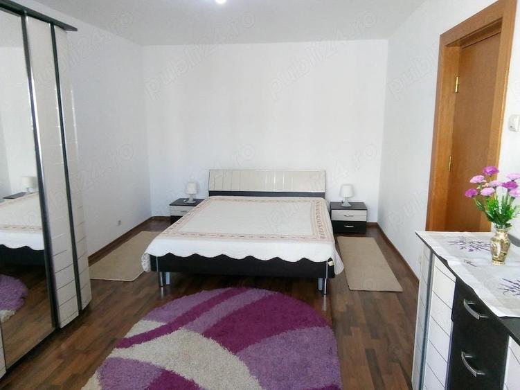 Apartament cu 2 camere semidecomandat, mobilat în 1 Mai