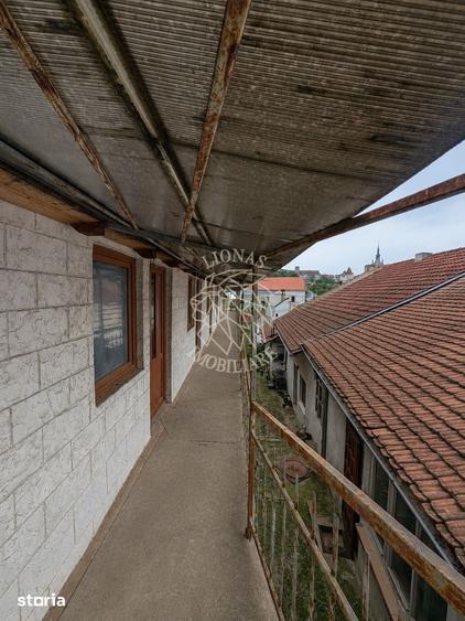 Casă cu 1 camere decomandat cu Teren 1500 Mp în Sighișoara