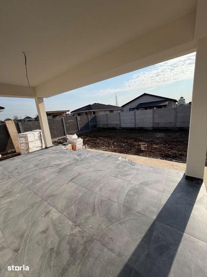 Casă cu 3 camere cu Teren 500 Mp în Central