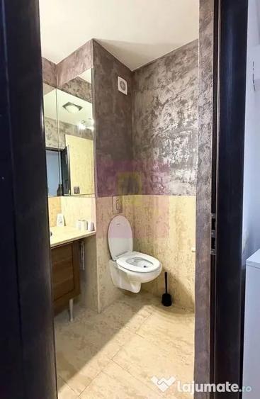 Apartament cu 2 camere semidecomandat în Dristor