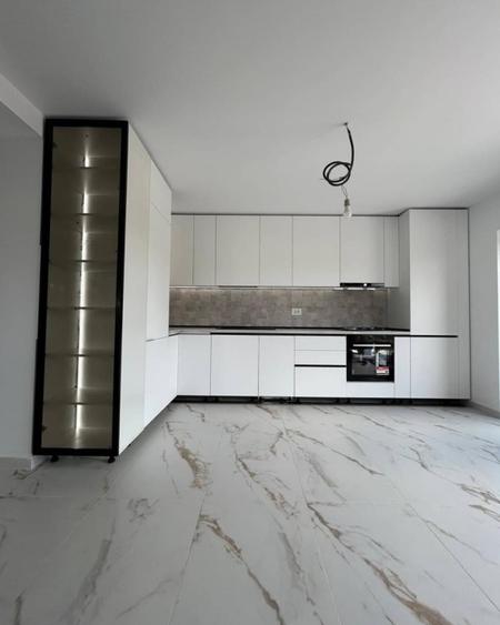 Casă individuală cu 3 camere cu Teren 220 Mp în Dumitrana