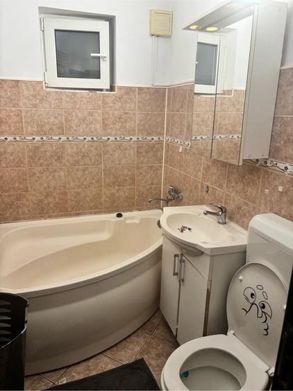 Apartament cu 2 camere semidecomandat în Funcționarilor