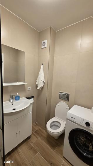 Apartament cu 2 camere în Apărătorii Patriei