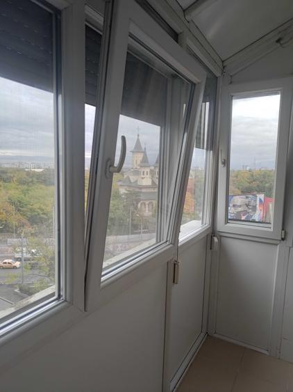 Apartament cu 2 camere decomandat în Eroii Revoluției