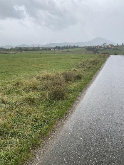 Teren de 1000 mp, în Predeluț