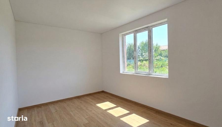 Casă cu 3 camere în Clinceni