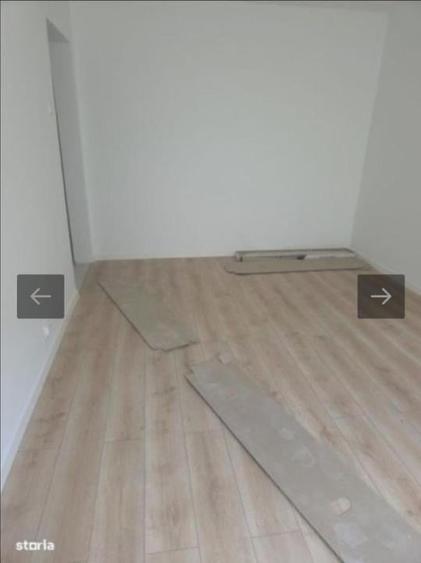 Apartament cu 3 camere în Olteniței
