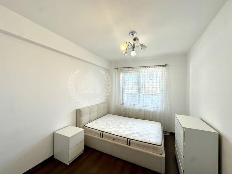 Apartament cu 4 camere semidecomandat, mobilat în Mărăști