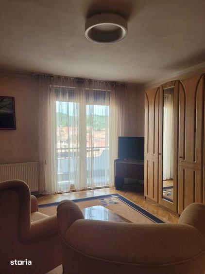Apartament cu 3 camere decomandat în Ultracentral