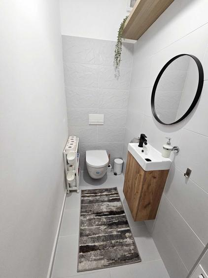 Apartament cu 2 camere decomandat, mobilat în Giroc
