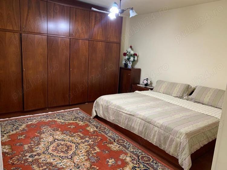 Casă cu 4 camere în Sânnicolau Mare