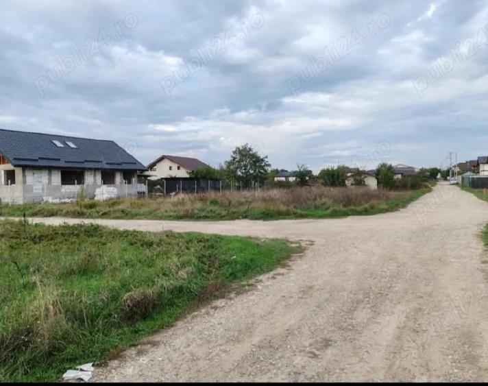 Teren de 627 mp, în Crevedia