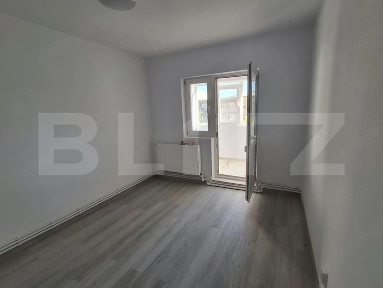 Apartament cu 2 camere decomandat în Filiași