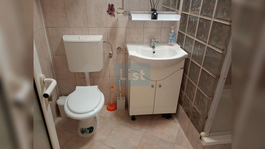 Apartament cu 2 camere semidecomandat în Mazepa 1