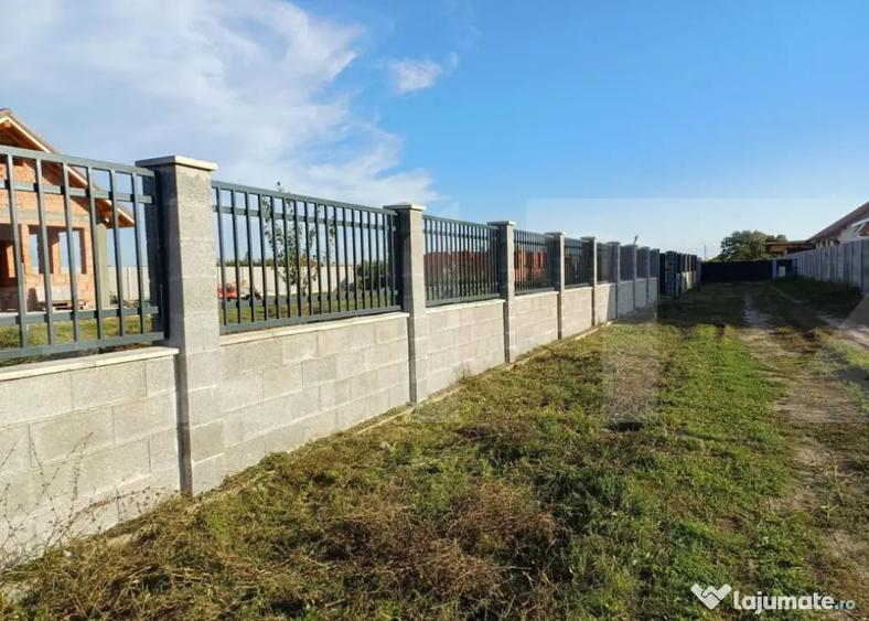 Teren de 703 mp, în Sânmihaiu German