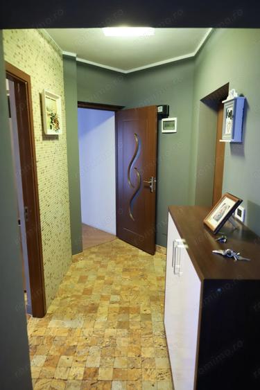 Apartament cu 2 camere decomandat în Răcădău
