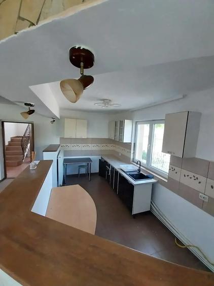 Casă cu Teren 300 Mp în Sânnicoară