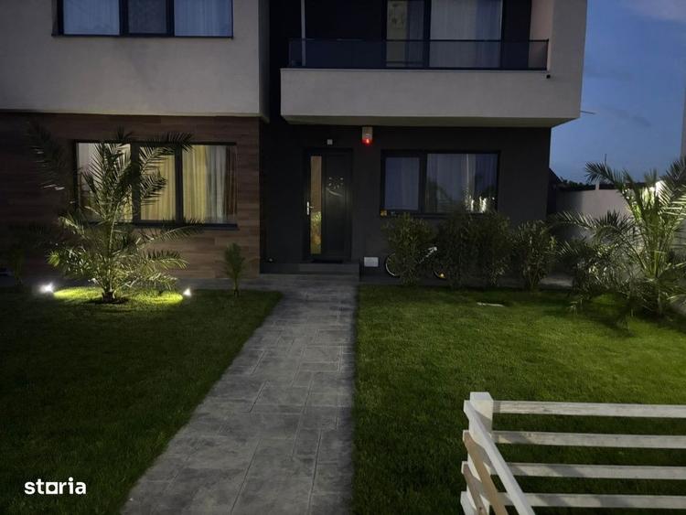 Casă cu 4 camere cu Teren 367 Mp în Malu Mare