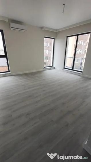Apartament cu 2 camere decomandat în Tomis Plus