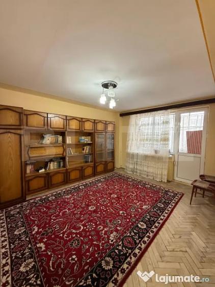 Apartament 3 camere, decomandat, Etajul 3 - Targu Jiu (Gorj) - 1