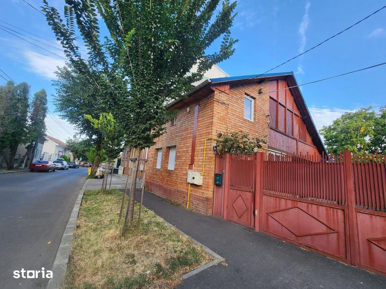 Apartament cu 5 camere în Elisabetin