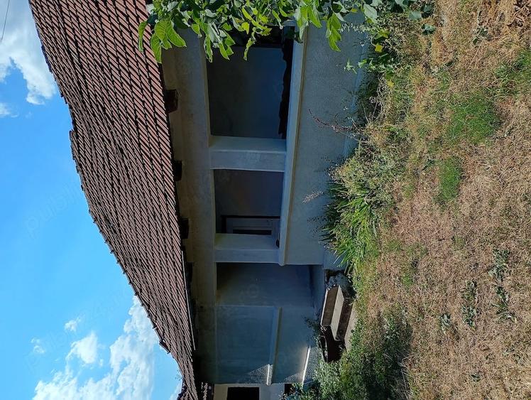 Casă cu Teren 1700 Mp în Central