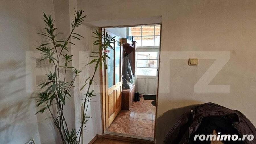 Casă cu 2 camere cu Teren 423 Mp în Central